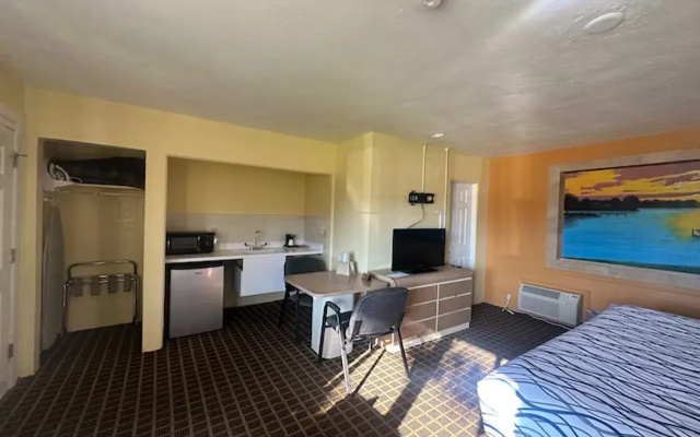 Super Inn Daytona Beach