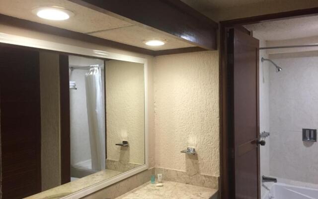 Hacienda Del Mar Resort Condominio 205