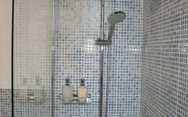 CLB Sierpes Apartment