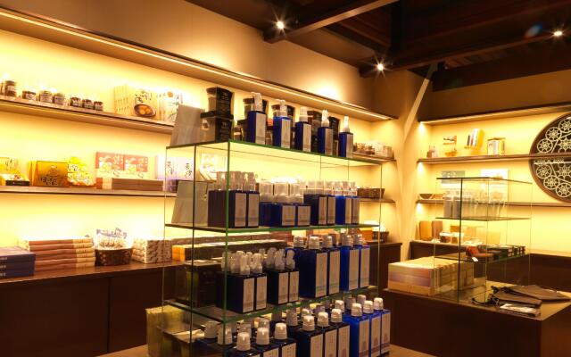 Niseko Konbu Onsen Tsuruga Besso Moku No Sho