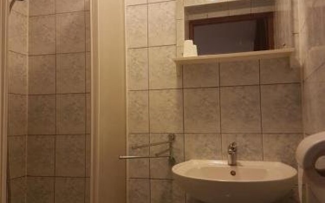 Motel Restoran Grand