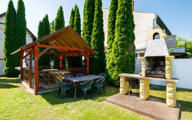 Villa Big Thuja Saint Cézaire sur Siagne