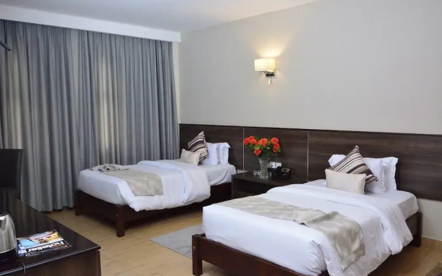 Razana Hotel