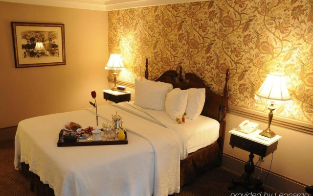Best Western Potsdam University Park Inn