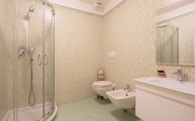 Design Palace Apartments