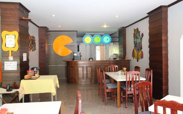 Karon Living Room