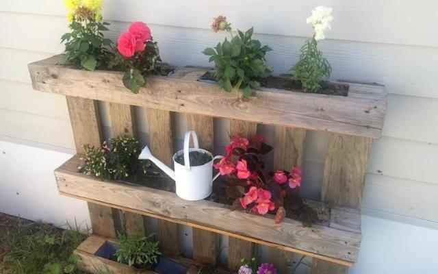 Séjour avec piscine chauffée