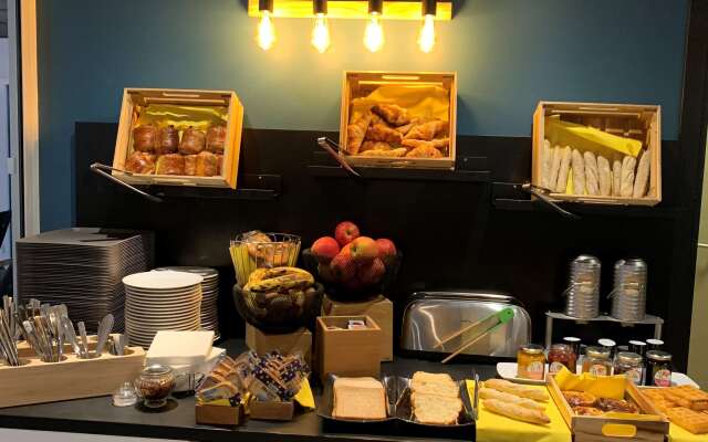 Appart'hôtel Kyriad Résidence Cabriès - Plan de Campagne