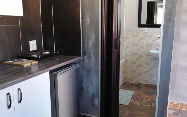 Gugu's Private and Cosy Guest Loft 1