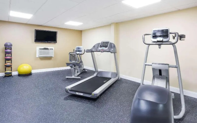 Days Inn Staunton South