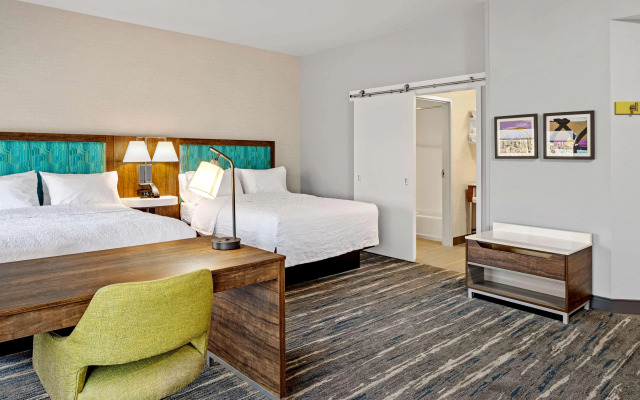 Hampton Inn & Suites Cincinnati West