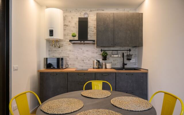 Sapiti Modern by Mmega