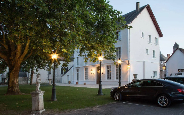 Relais des Trois Châteaux