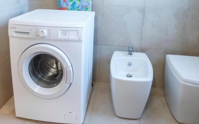 N196 - Numana, Delizioso Bilocale Con Giardino E Vista Mare