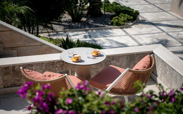 Minoa Palace Resort