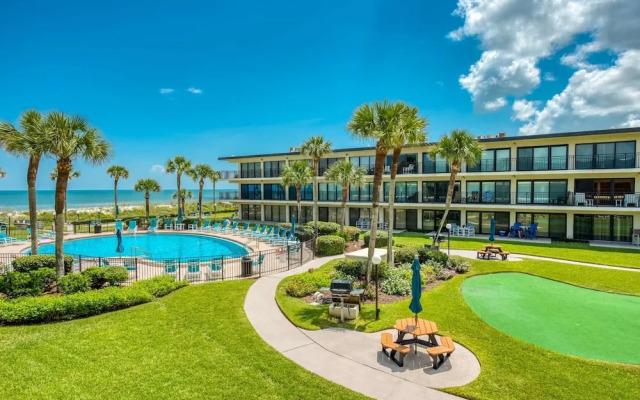 Crescent Beach Condos