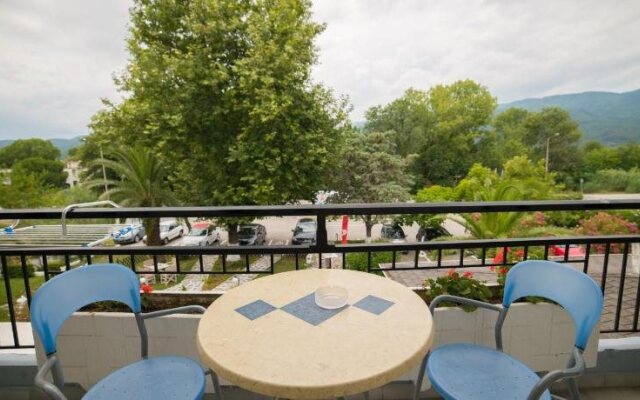 Hotel Athina