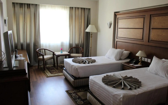 Cleopatra Hotel