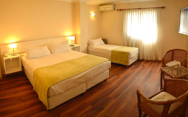 La Posada Hotel