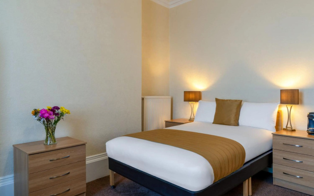 The Clifton Hotel
