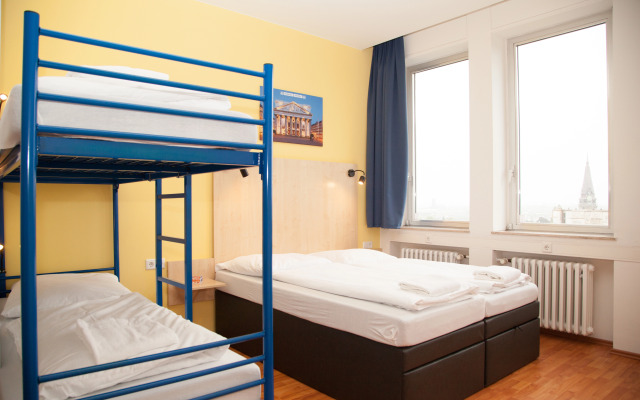 a&o Aachen Hauptbahnhof - Hostel