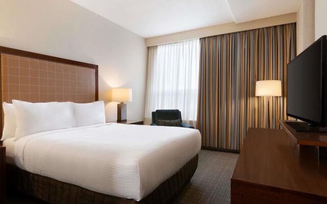 Travelodge by Wyndham Whitecourt