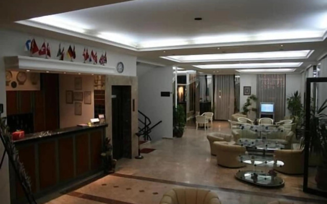 Albano Hotel