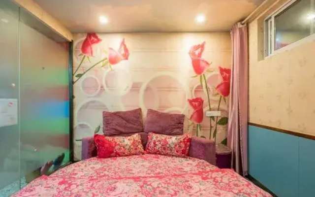 August Fashion Hotel (Nanjing Lishui Dadongmen)
