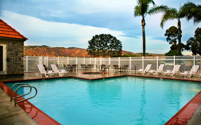 Ayres Suites Yorba Linda