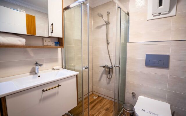 Cunda Giritlioğlu Otel Adult Only +12