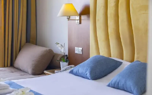 Anastasia Hotel Apartments