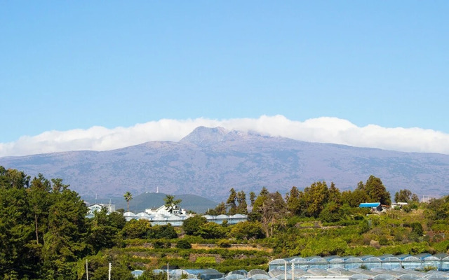 Jeju Sangchune Pension And Guest House