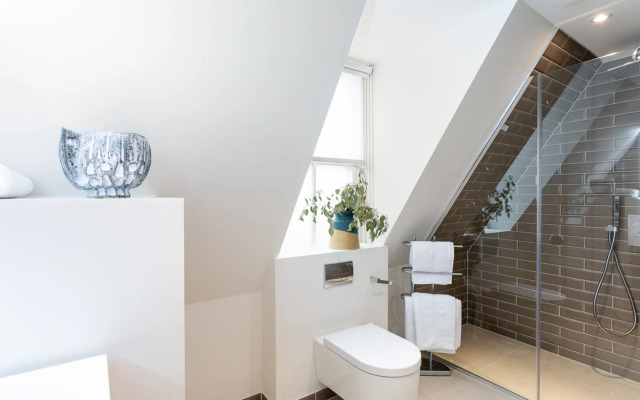 Coleherne Road Residence IX