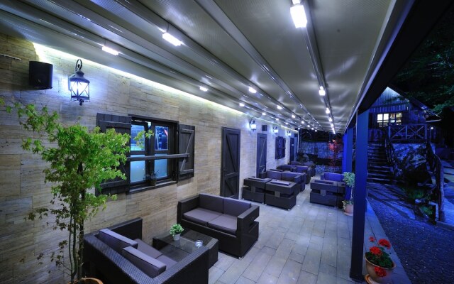 Ethno Houses Plitvica Selo Deluxe
