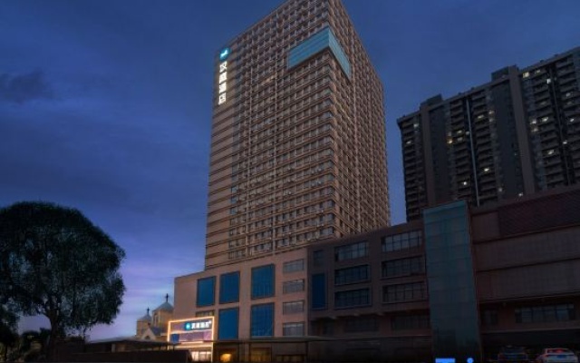 HanTing Hotel (Jinan Luokou Fuzhuangcheng Zoo)