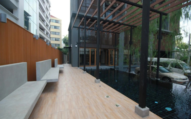 Sereine Sukhumvit 39