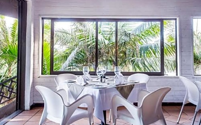 Palm Dune Beach Lodge