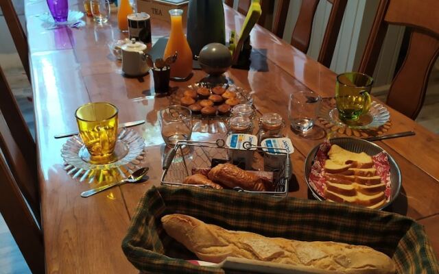 Chambres d'Hotes La Cabanette