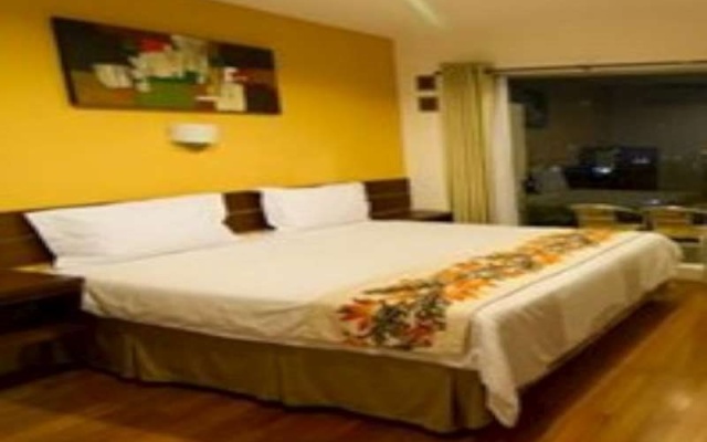 Rumah Teras Pavilion Guesthouse – Guest Rooms – Bandung
