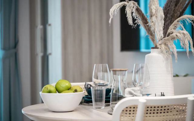 Beautiful apt. Business Bay floor 21