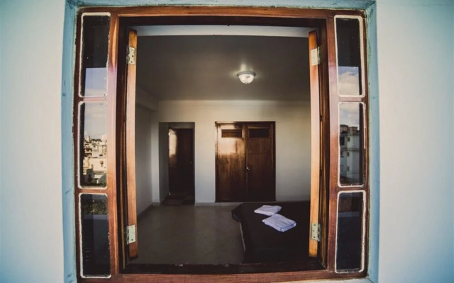 Apartamento 4to Piso Malecon