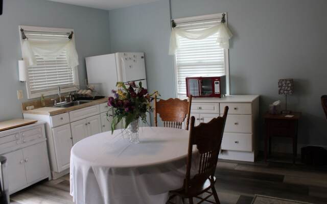 The Virginia Cliffe Inn