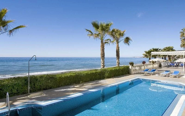 Perla Marina Hotel & Apartamentos