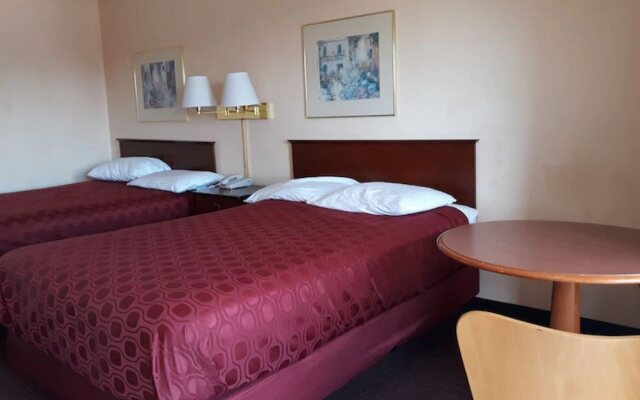 Americas Best Value Inn Stockbridge