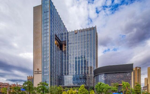 The Horizon Hotel