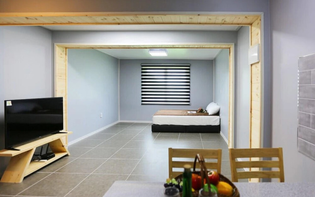 Deogyusan Forest Pension