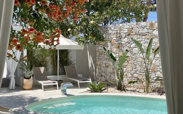 Byblos Aria-The Seaside Luxury Villa