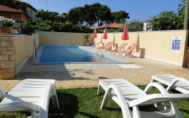 Apartments Villa Ela