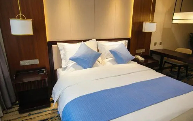 Bihai Jiaolong Business Hotel (Harbin Central Avenue Sophia Church)
