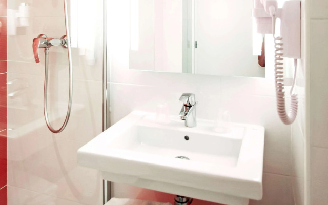 Ibis Styles Toulouse Labège